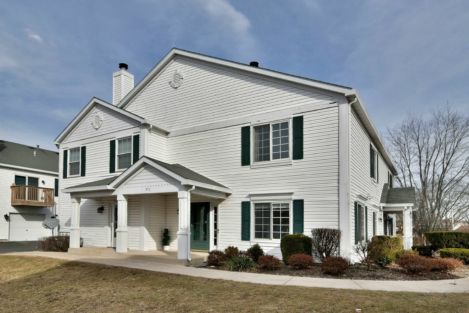 Property Photo: 771 Hobart Drive B IL 60177