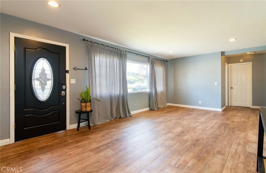 Property Photo: 10538 El Rancho Drive CA 90606