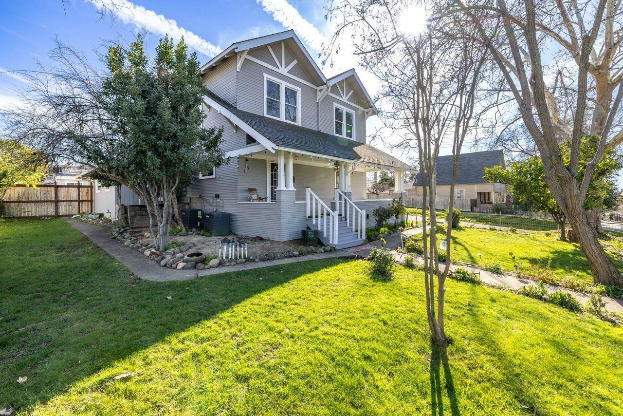 Property Photo:  415 Sutter Street  CA 95630 