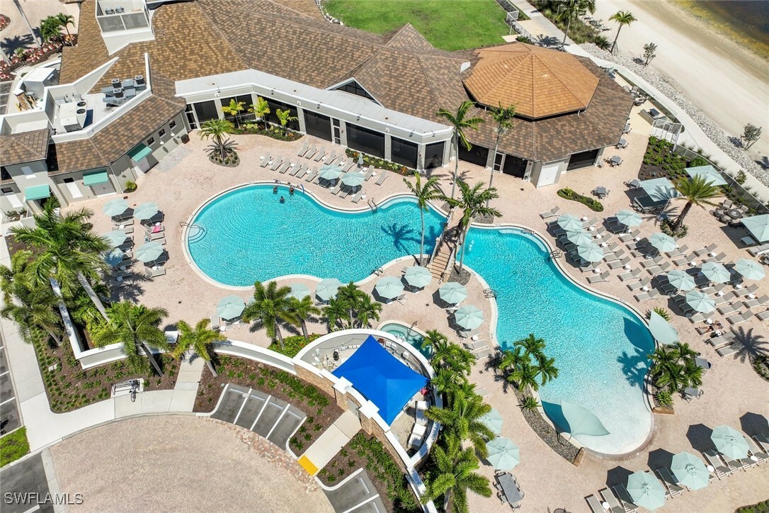 Property Photo: 9328 Fieldstone Lane FL 34120