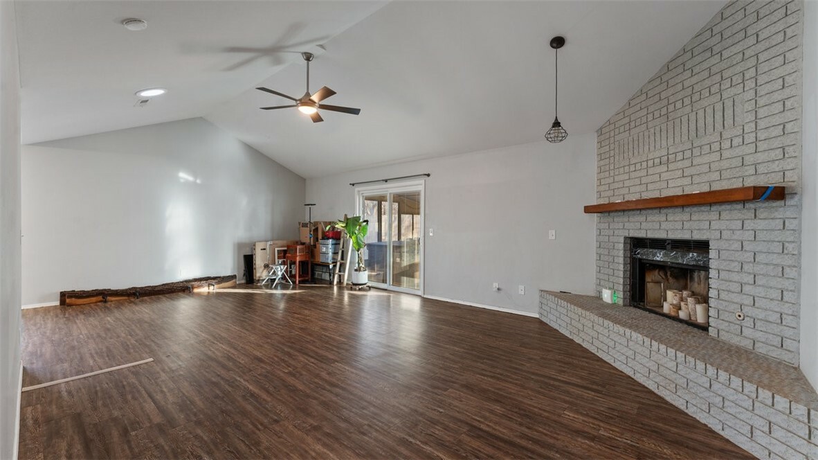 Property Photo:  2849 W Quail Drive  AR 72704 