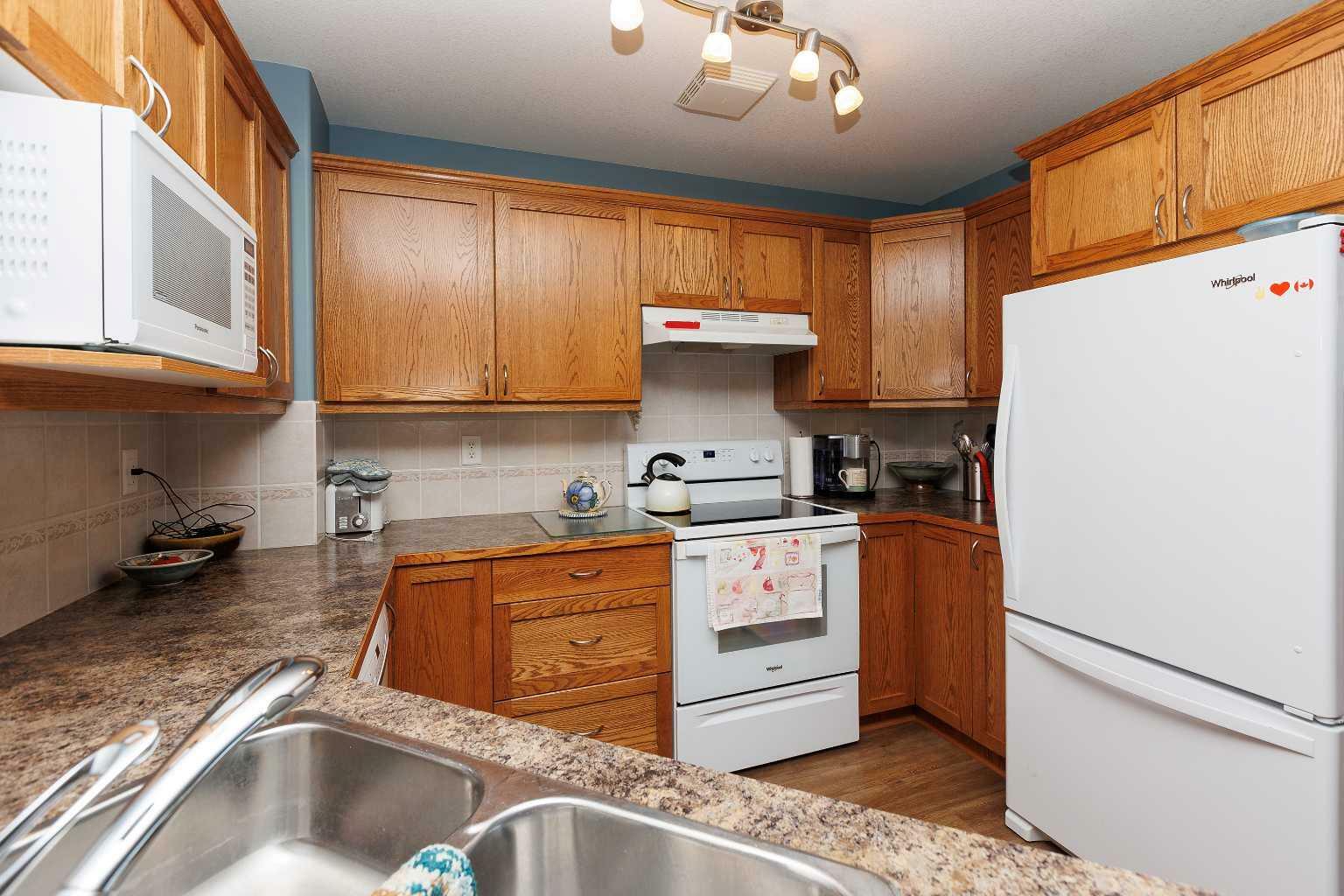 Property Photo:  6220 Orr Drive 160  AB T4P 3Z8 