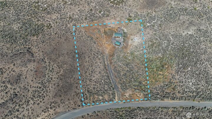 Property Photo: 275 Wilderness Way WA 98823