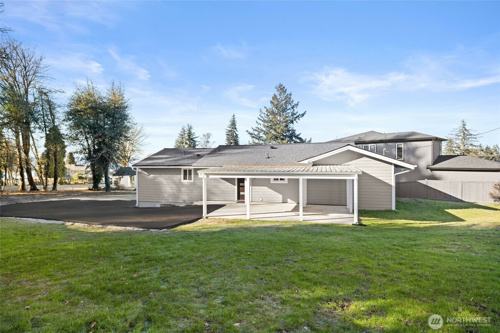 Property Photo:  2734  Parkway Drive W  WA 98466 