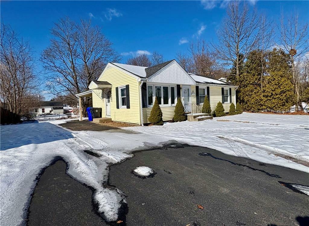 Property Photo:  48 Laurel Drive  RI 02911 