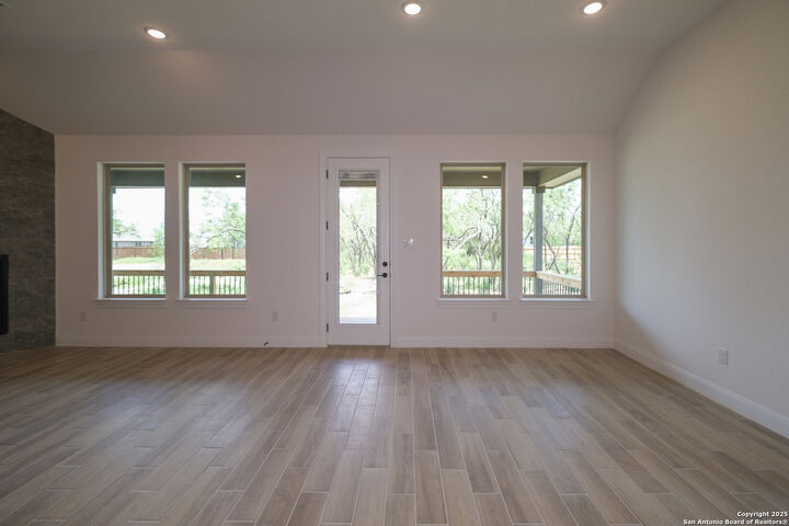 Property Photo:  5130 Everly Terrace  TX 78263 