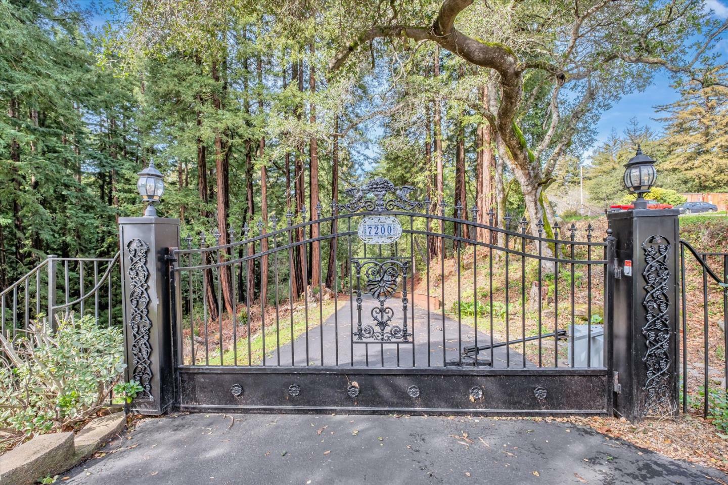 Property Photo: 7200 Highway 17 CA 95066