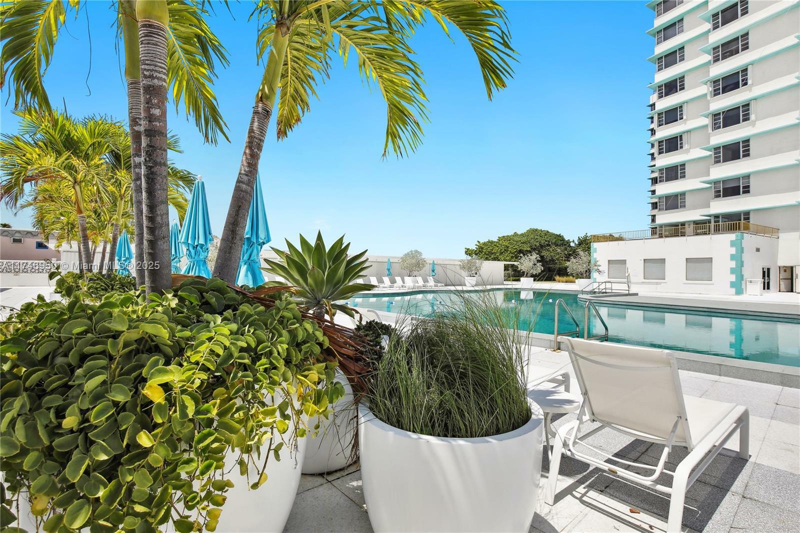 Property Photo:  5255 Collins Ave 7G  FL 33140 