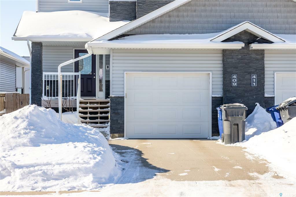 Property Photo:  409 Langer Place  SK S0K 4S1 