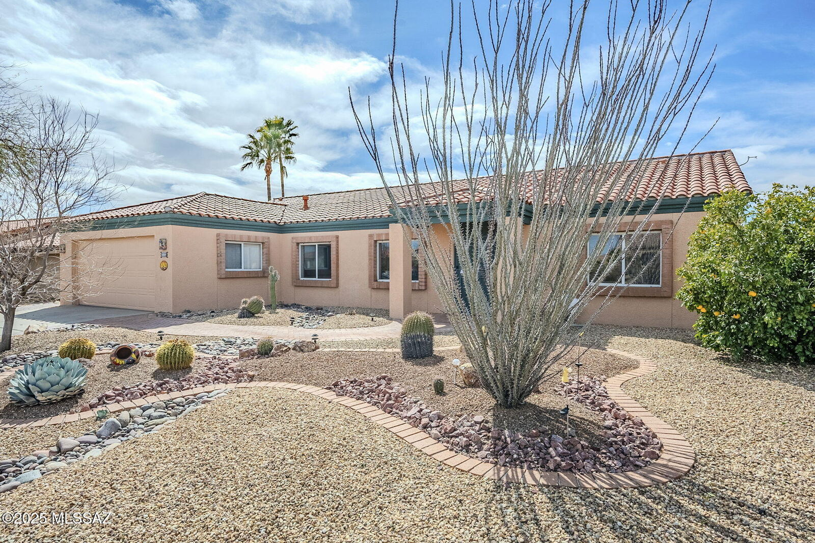 Property Photo: 4884 S Desert Sunset Drive AZ 85622