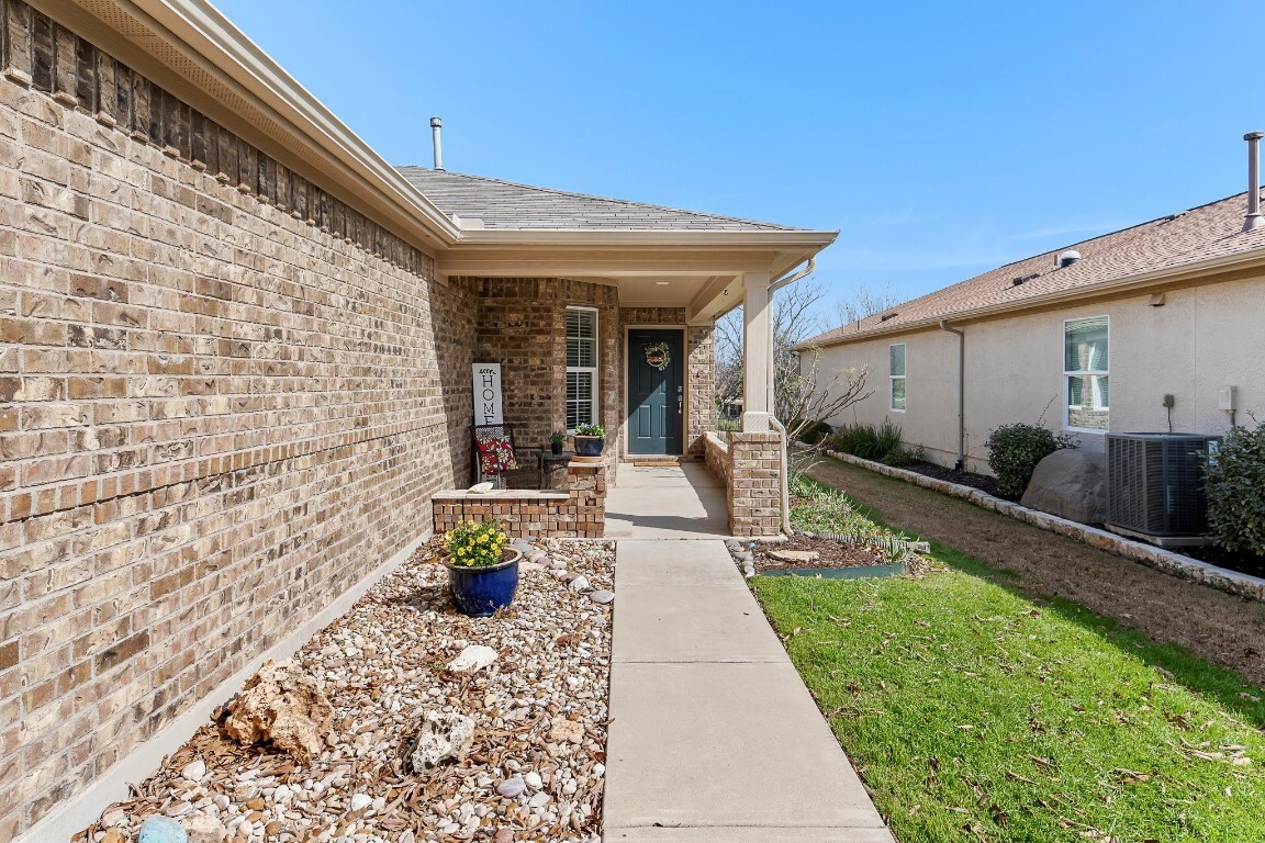 Property Photo:  508 Sheldon Lake Drive  TX 78633 