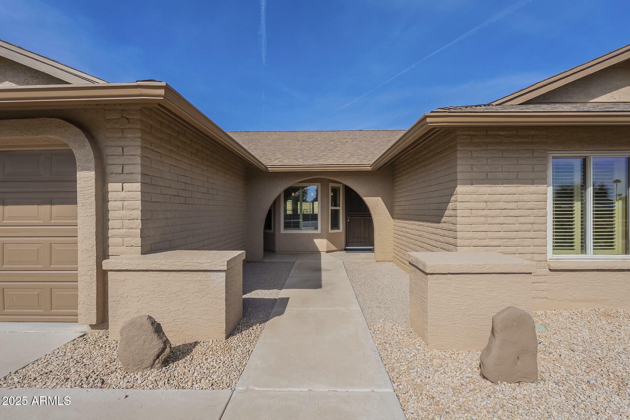 Property Photo:  6010 E Greenway Lane  AZ 85254 