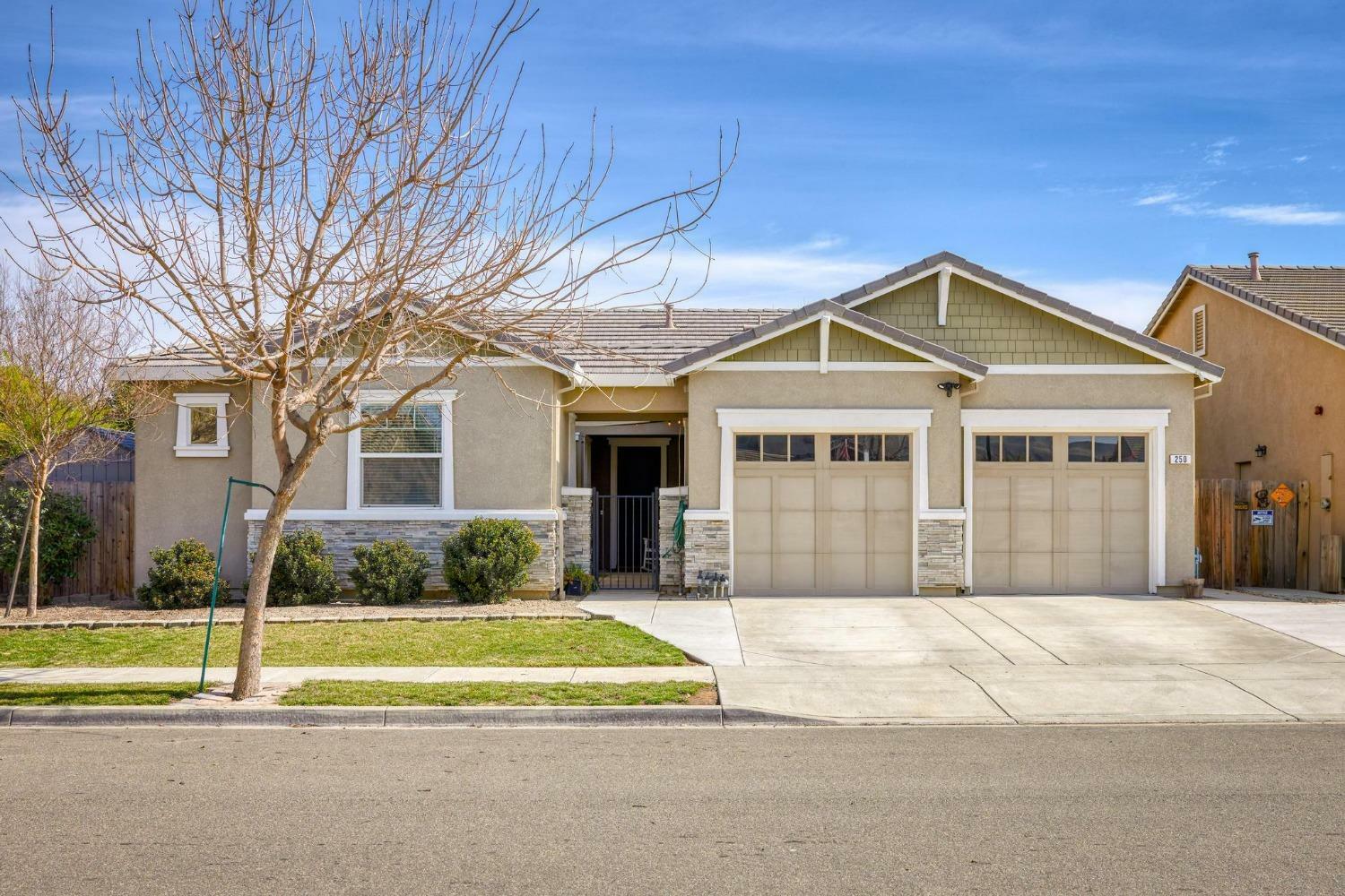 Property Photo:  250 Bella Flora Lane  CA 95363 