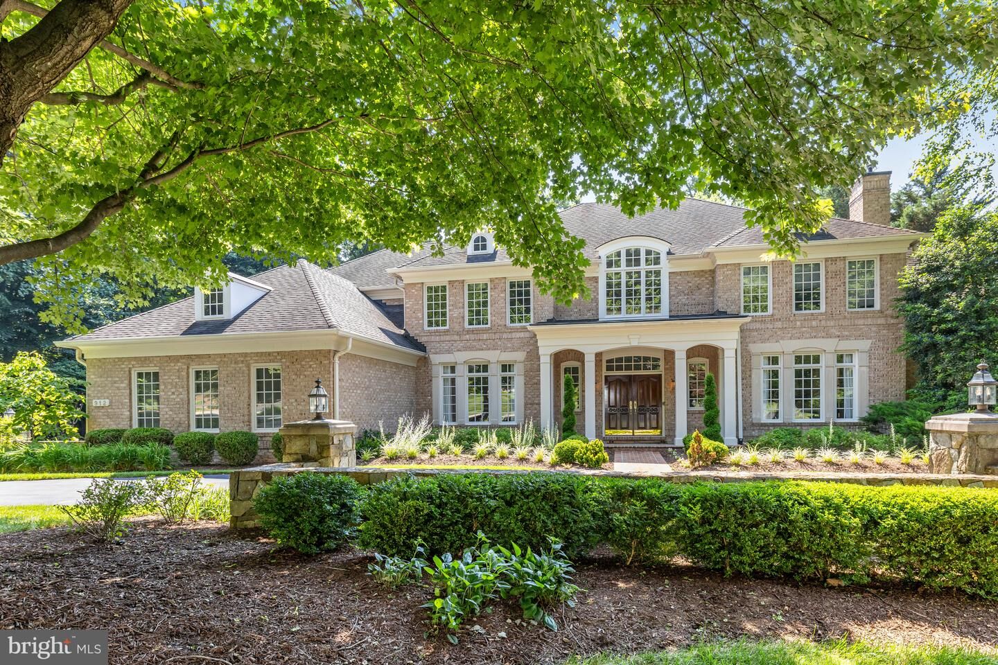 Property Photo:  912 Centrillion Drive  VA 22102 