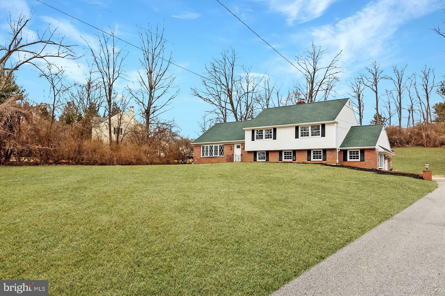 Property Photo:  1619 Christine Lane  PA 19380 