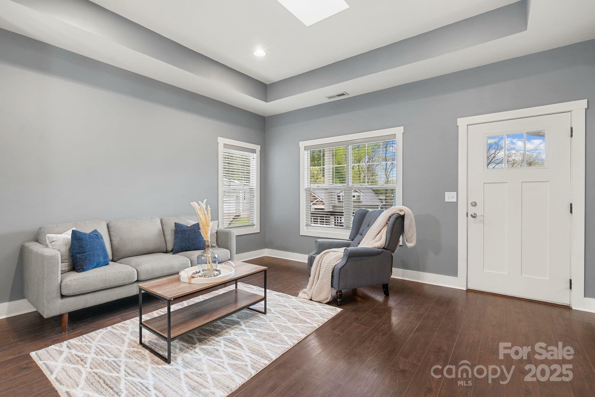Property Photo: 6 Meeting Street NC 28803