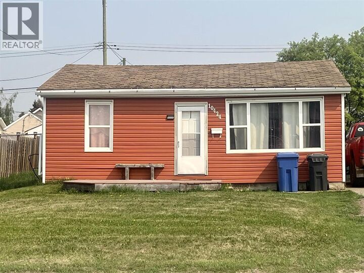 10424 102 Avenue — photo 1