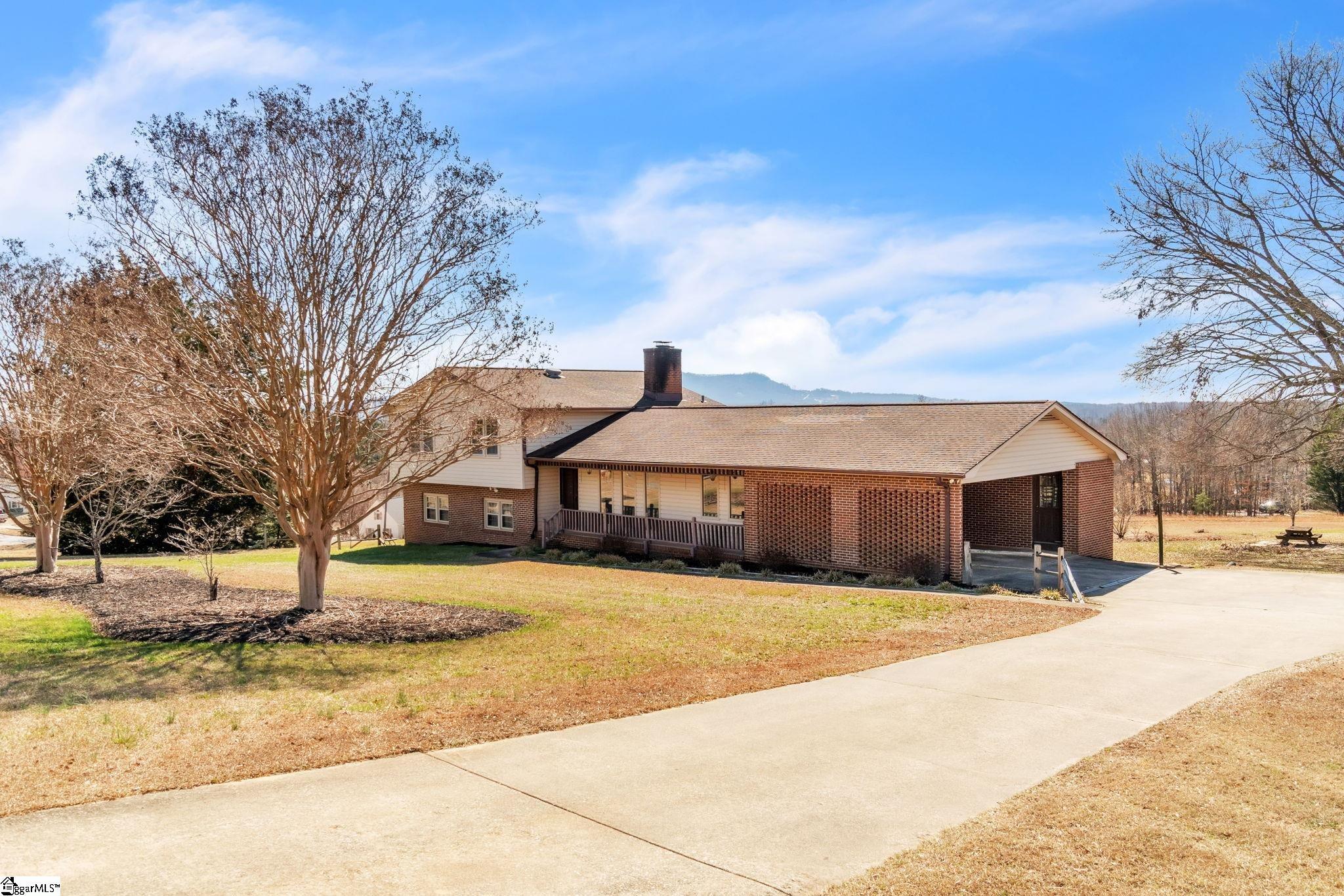 Property Photo: 1251 Tubbs Mountain Road SC 29690