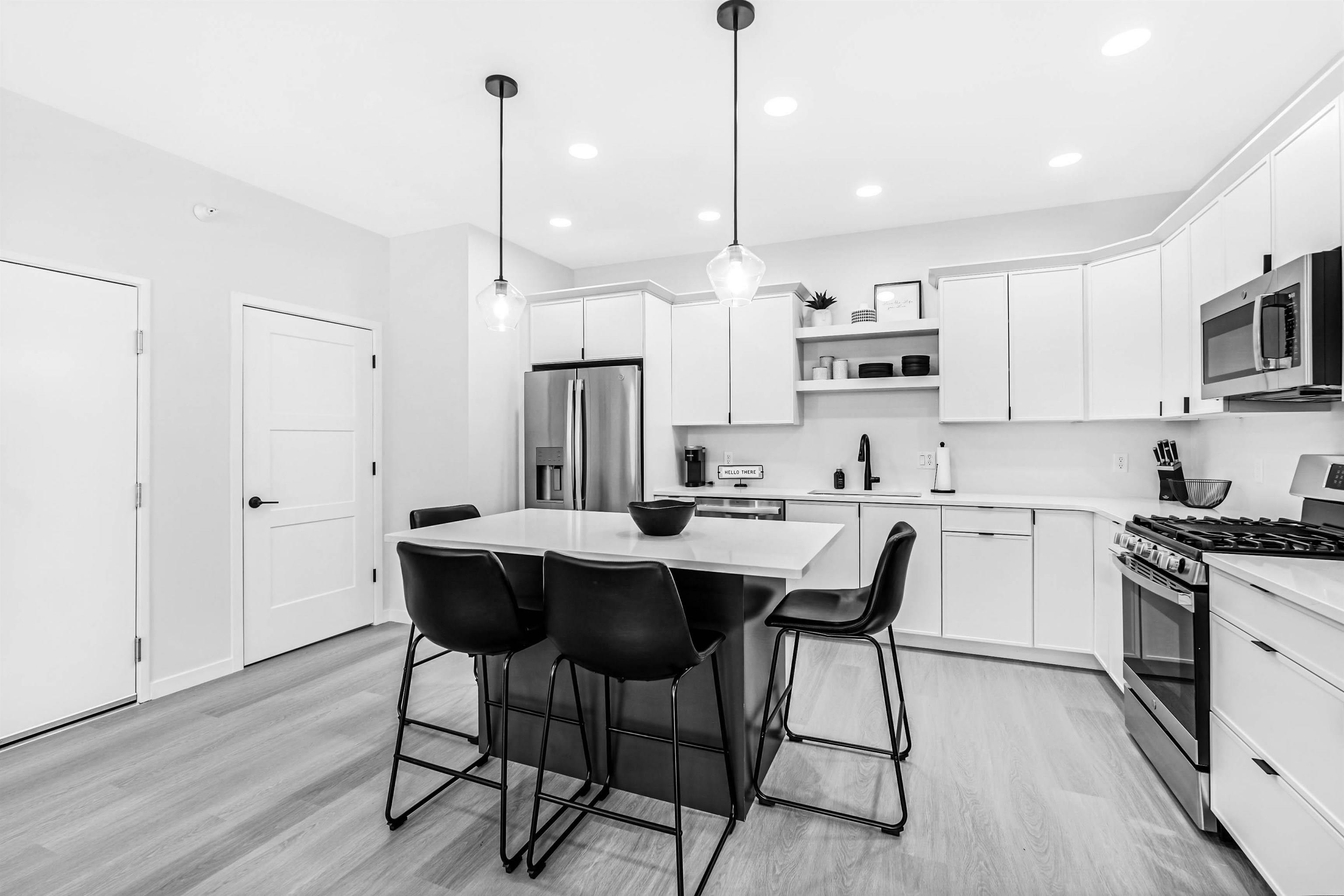 Property Photo: 4015 Cedar Heights Drive 6 IA 50613