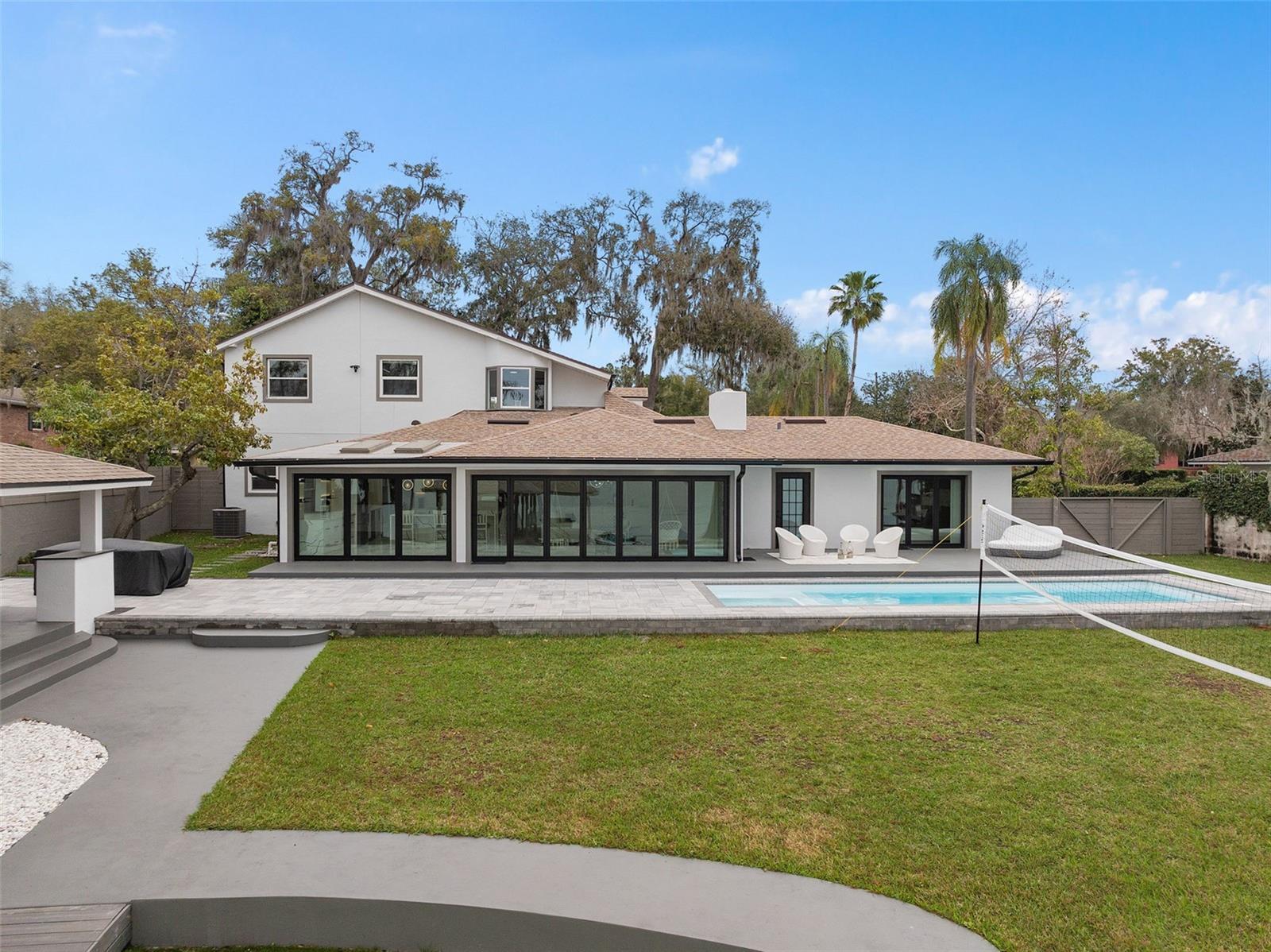Property Photo: 301 Rippling Lane FL 32789