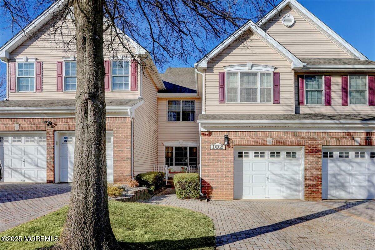 Property Photo:  102 Whitlock Court  NJ 07726 