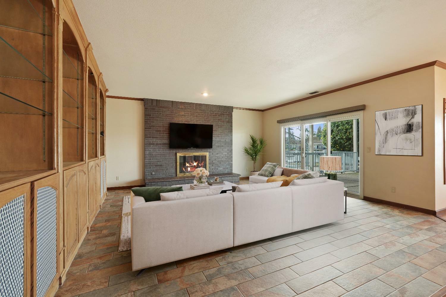 Property Photo: 3551 Bluelake Circle CA 95219