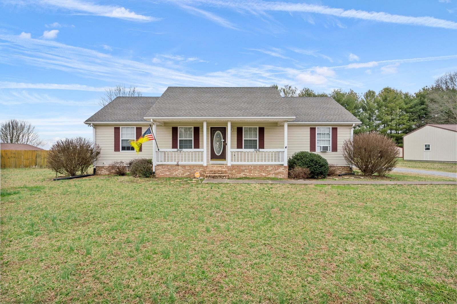 Property Photo:  175 Gammons Ln  TN 37083