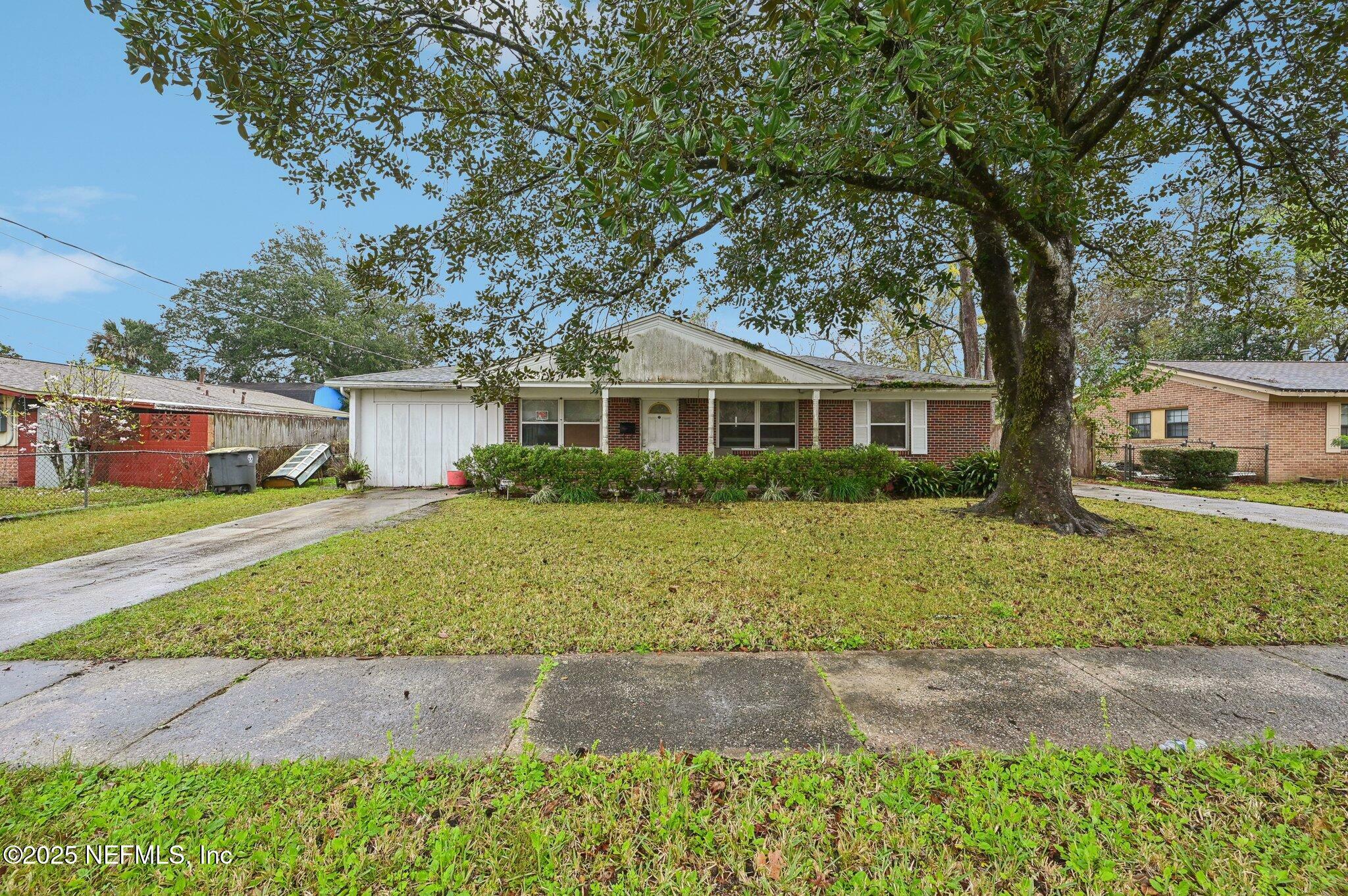 4429 Vancouver Drive  Jacksonville FL 32207 photo