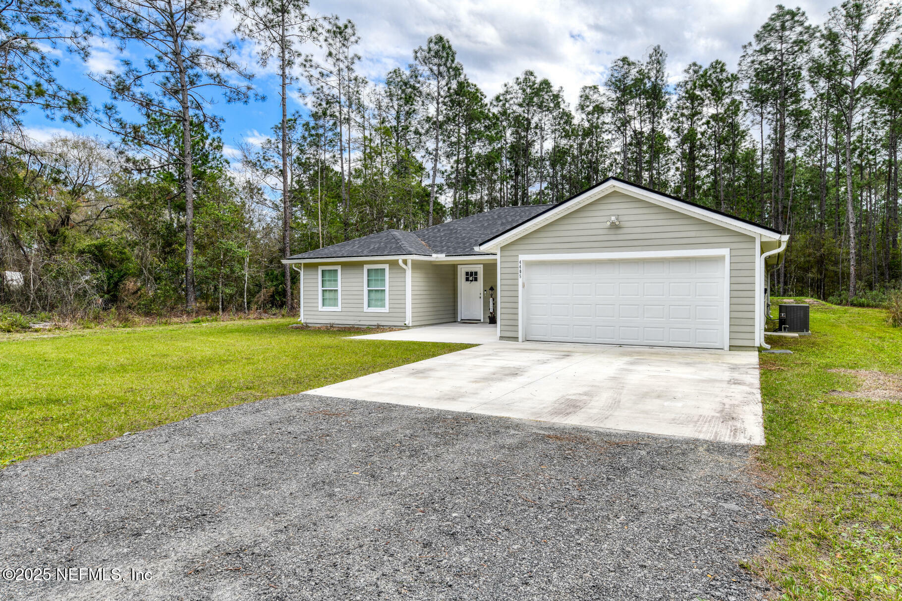 Property Photo:  4405 Susan Street  FL 32145 