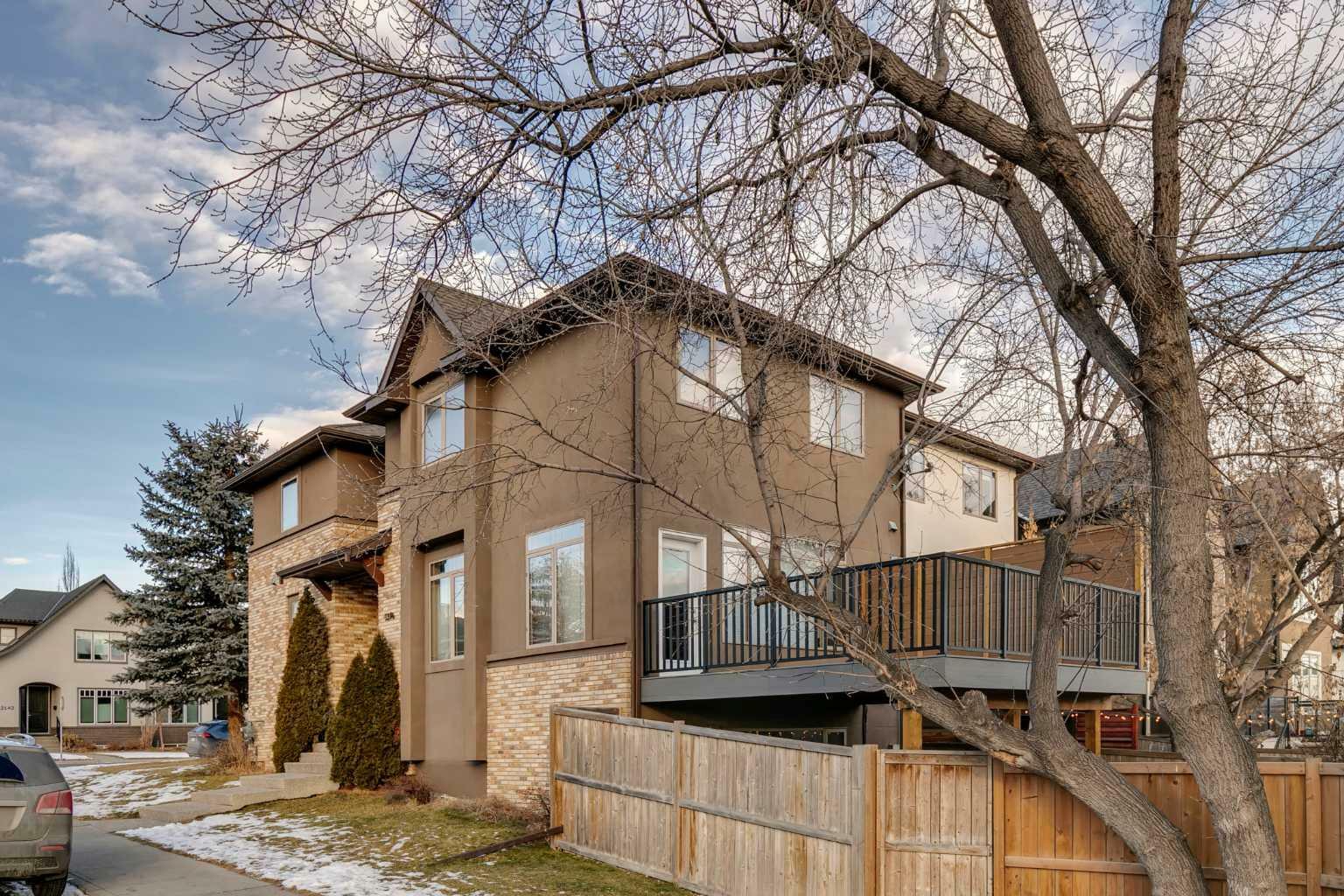 Property Photo:  3306 21 Street SW  AB T2T 6R1 