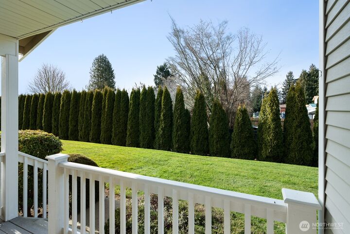 Property Photo:  1205  Decatur Cir  WA 98233 