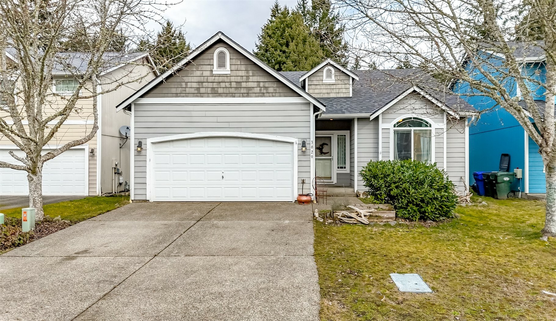 Property Photo:  3629  185th Street Ct E  WA 98446 