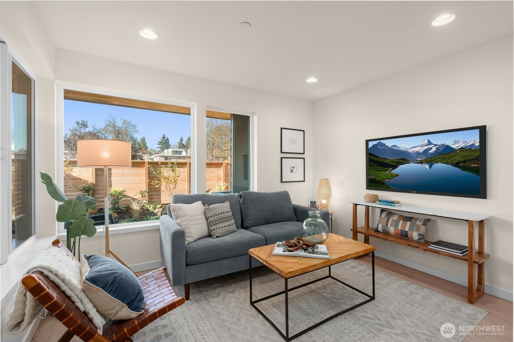 Property Photo: 9215 B Densmore Avenue N WA 98103