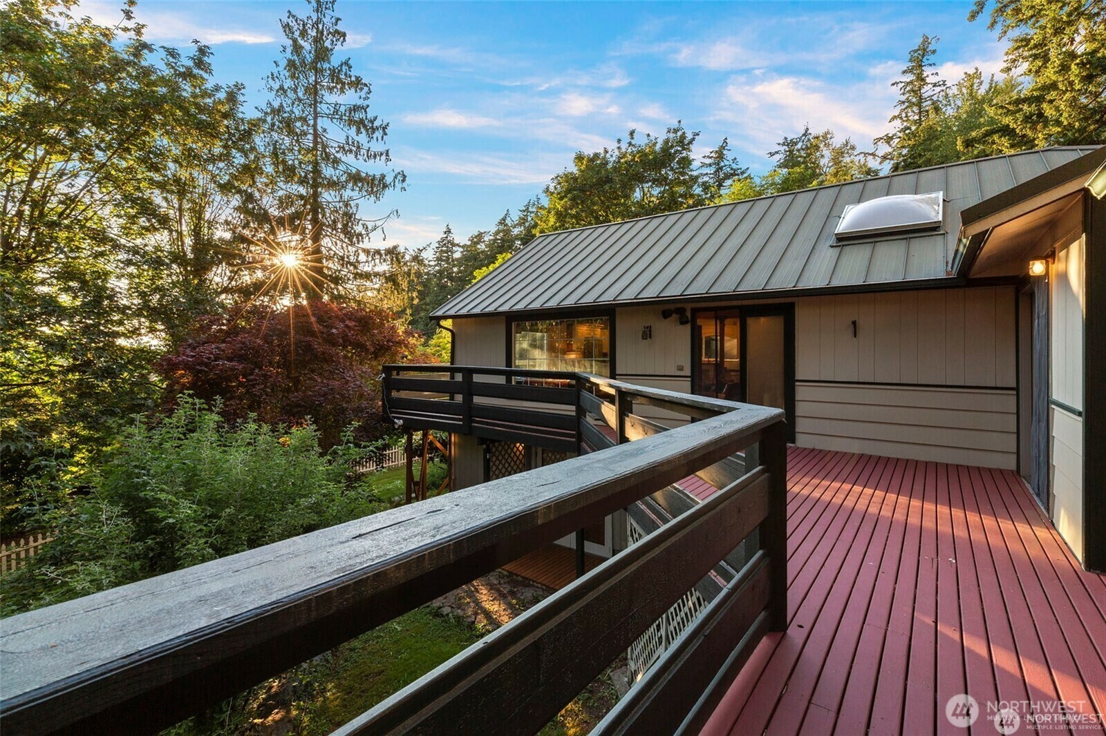 Property Photo:  1210 E Blackburn Road  WA 98274 