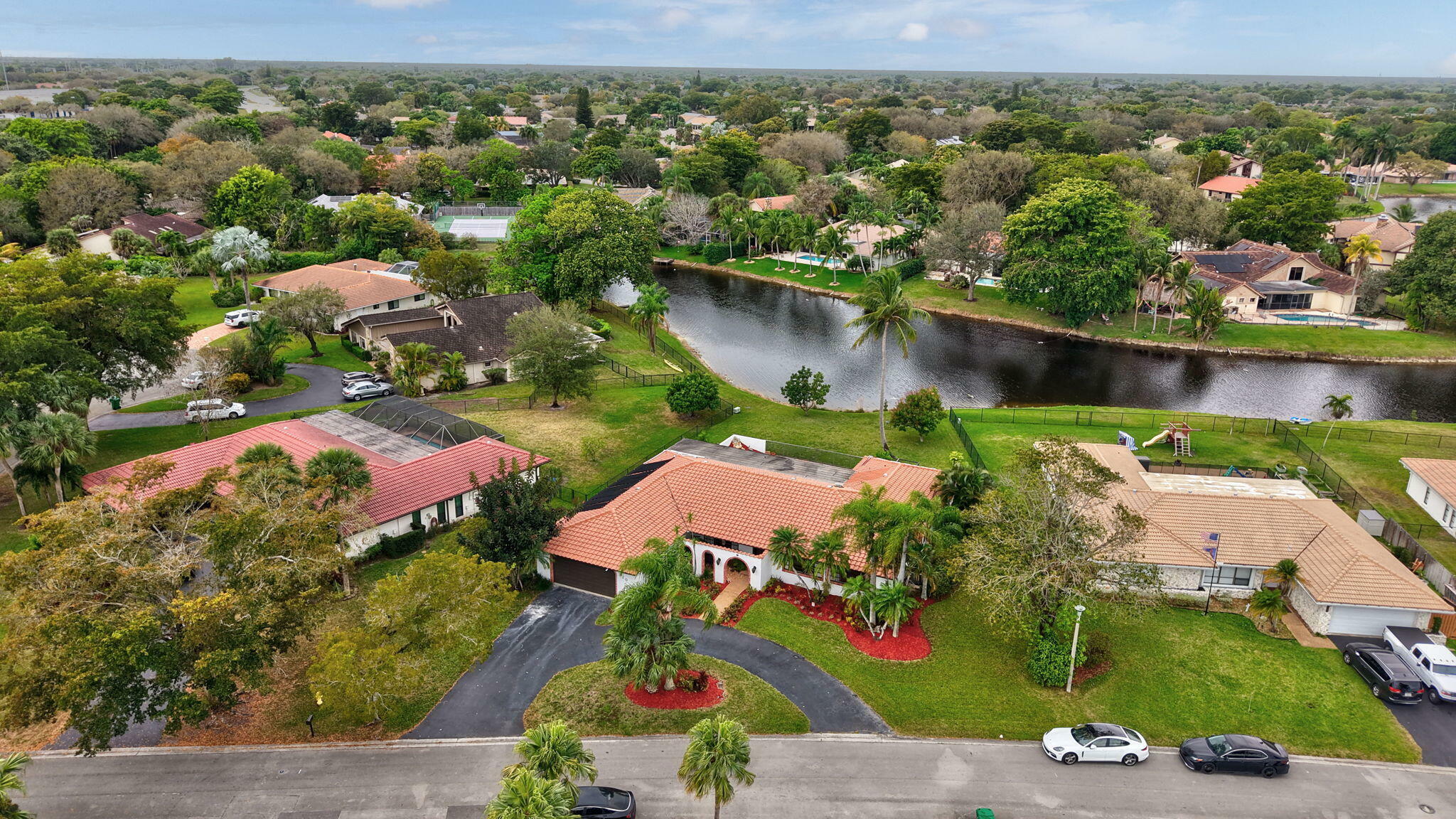 Property Photo:  320 NW 101st Avenue  FL 33071 