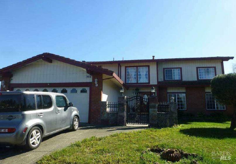 Property Photo:  4424 Hazel Court  CA 94928 