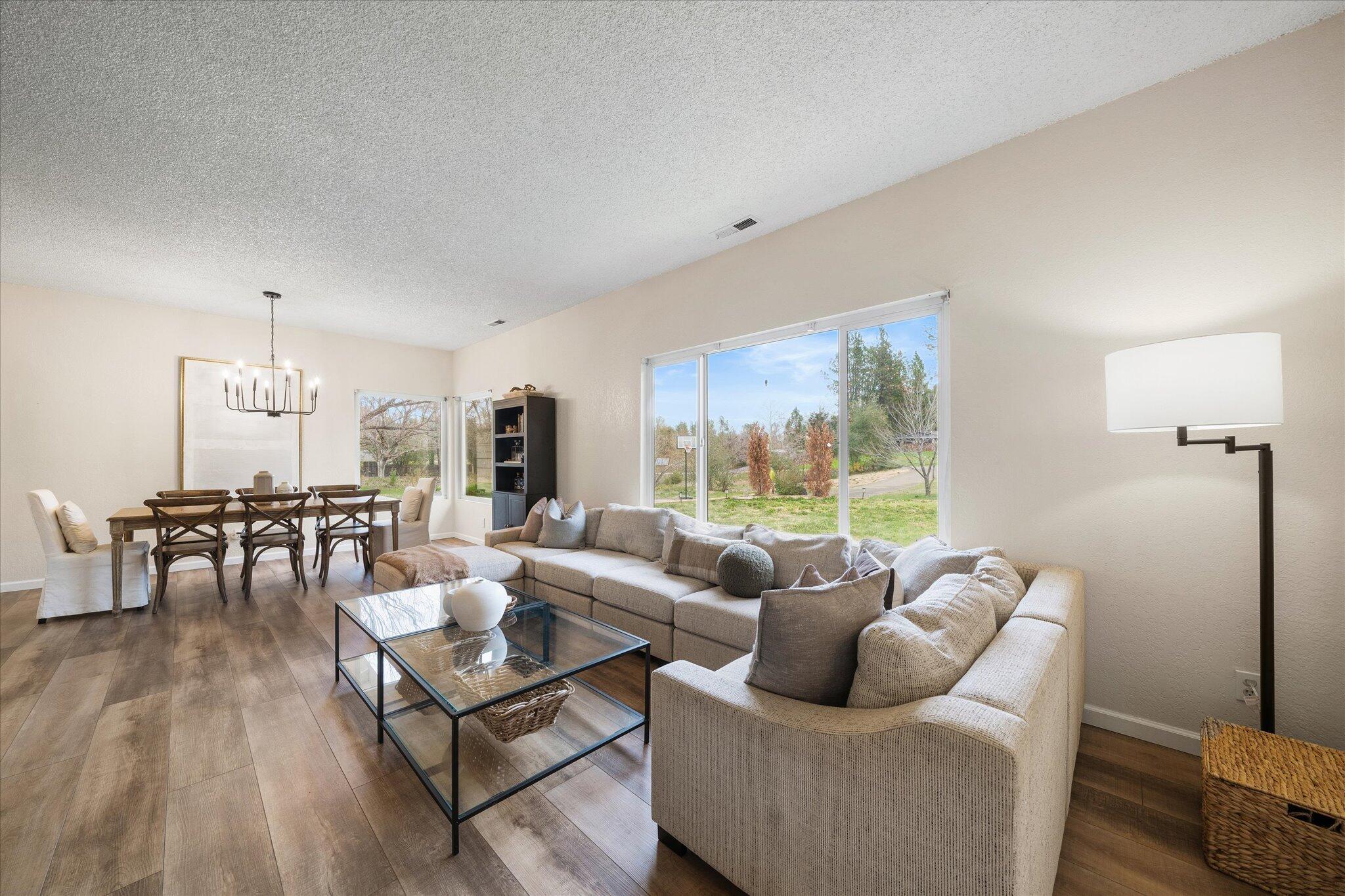8940 Olney Park Drive  Redding CA 96001 photo