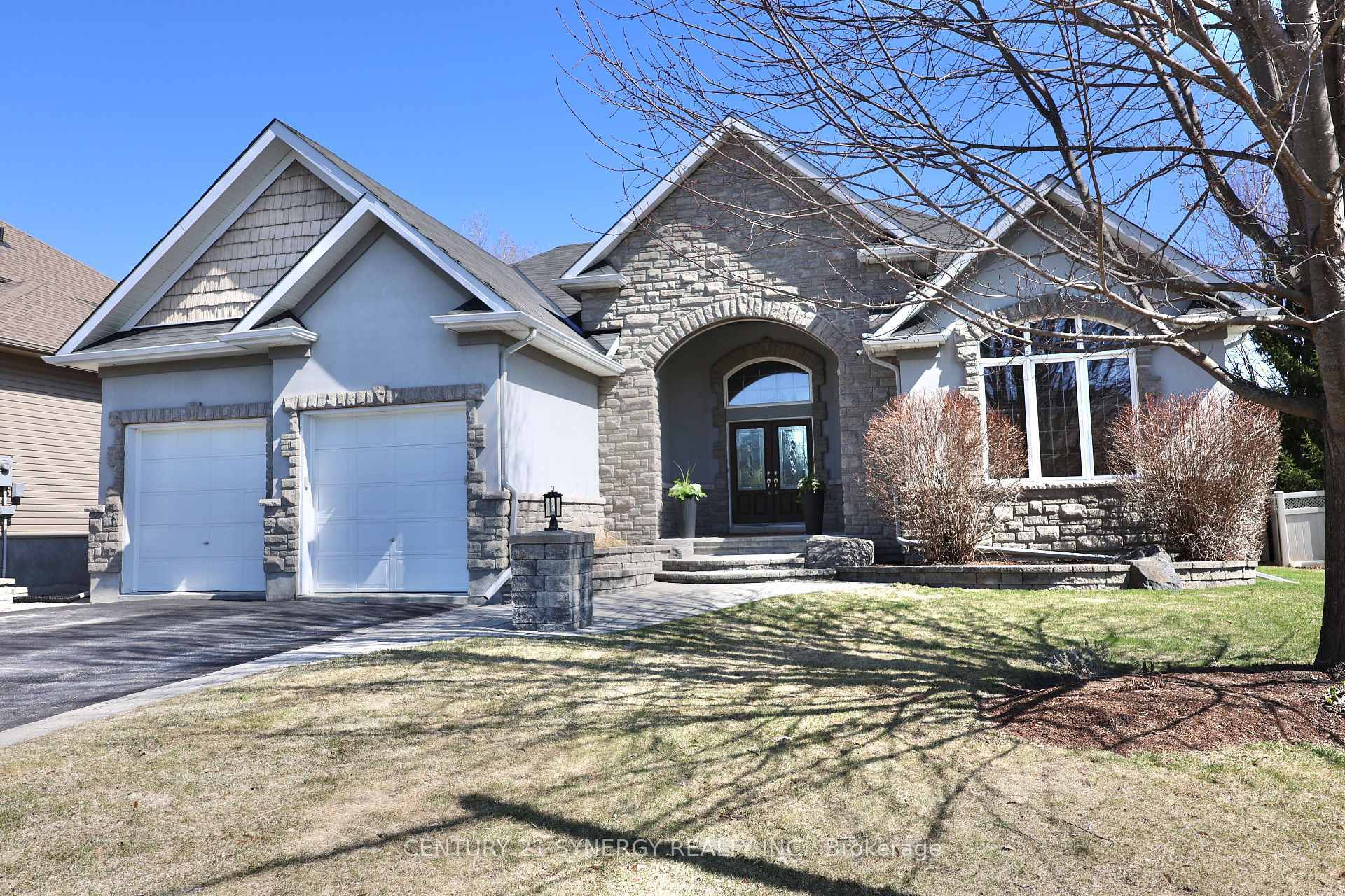 Property Photo:  50 Frances Colbert Avenue  ON K0A 1L0 