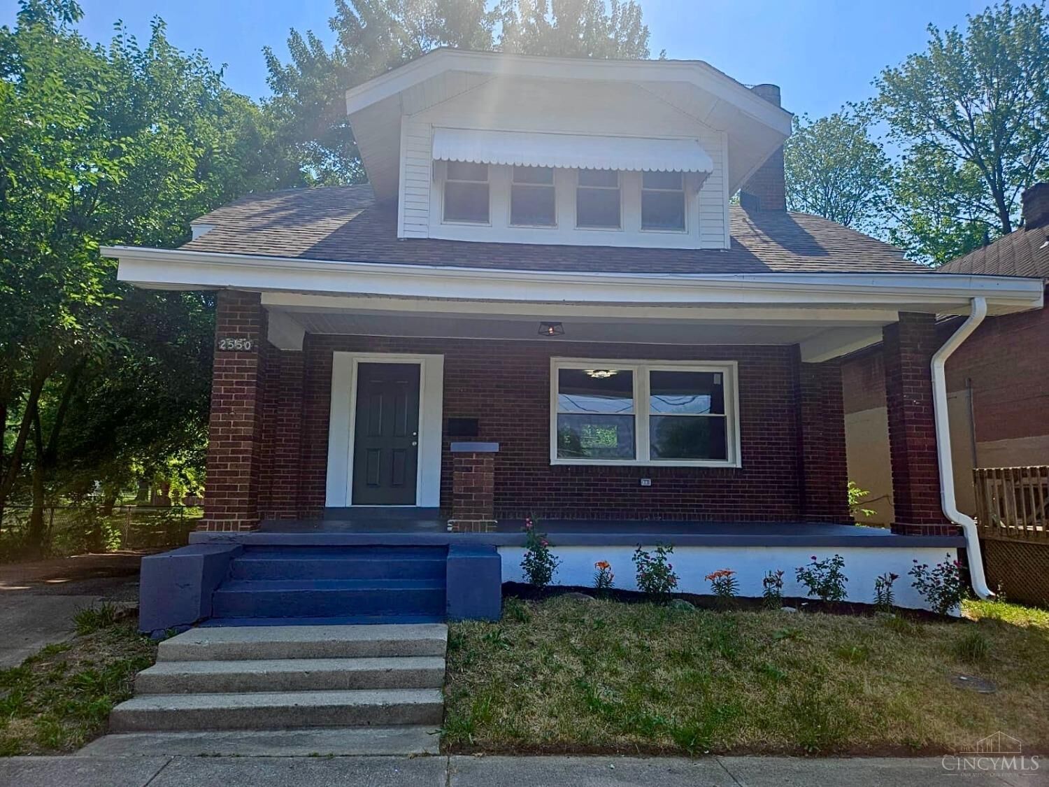 Property Photo:  2550 N Gettysburg Avenue  OH 45406 