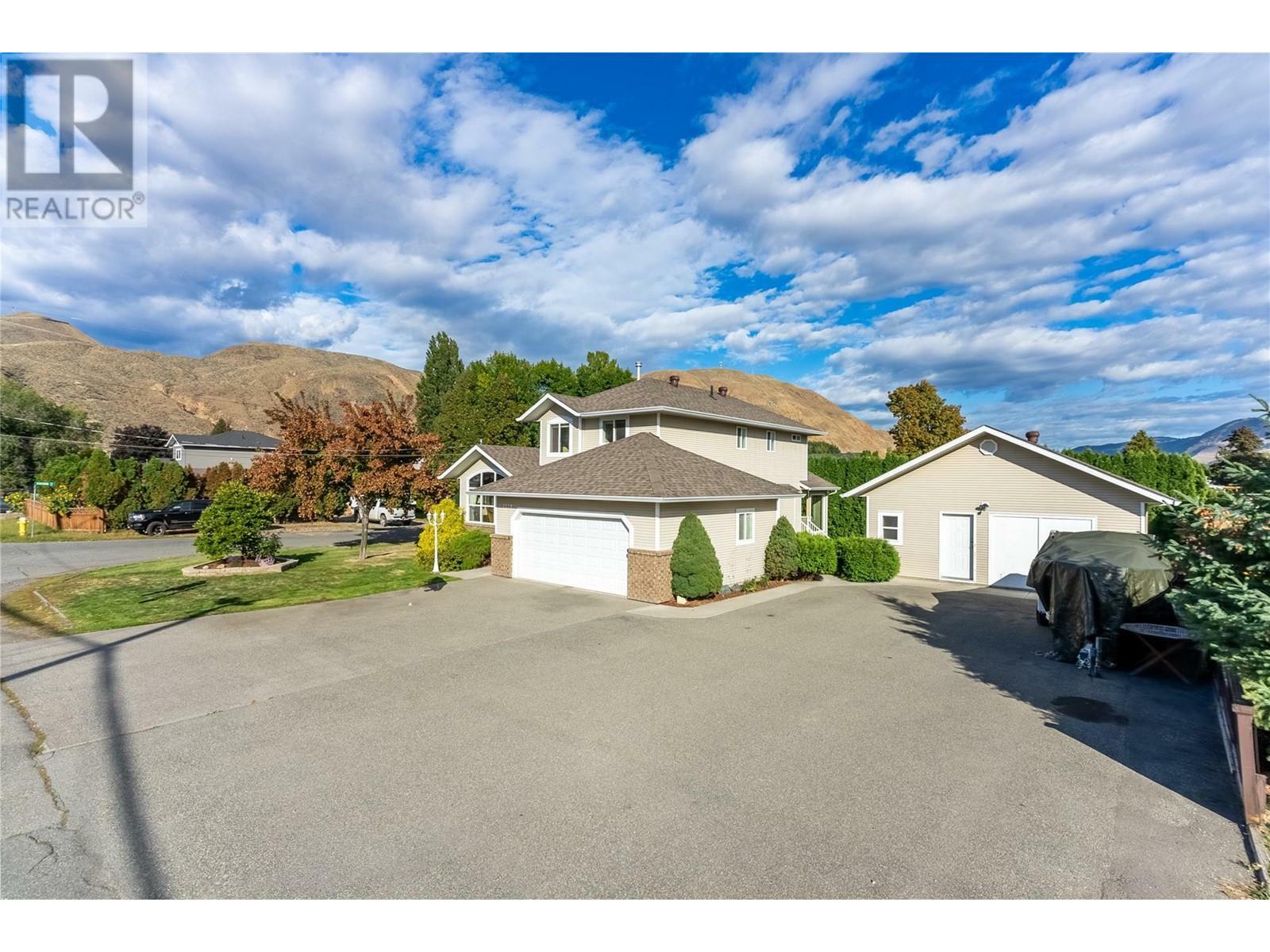 1129 Crestline Street  Kamloops BC V2B 5Y5 photo