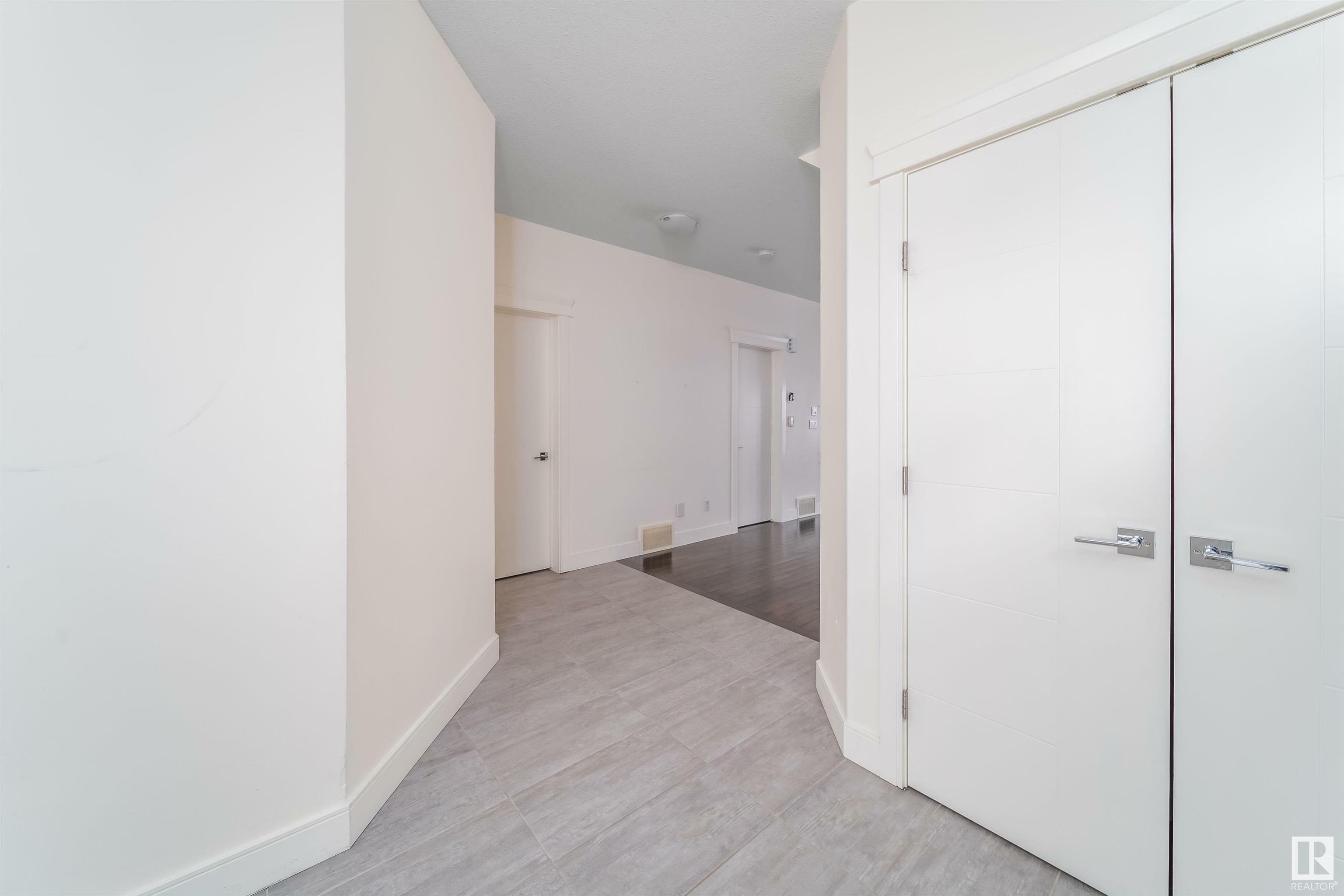 Property Photo:  14011 138 Street NW  AB T6V 0L5 