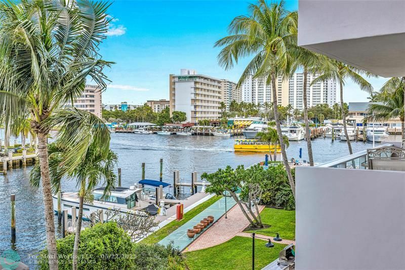 Property Photo: 140 NE 28th Avenue 307 FL 33062