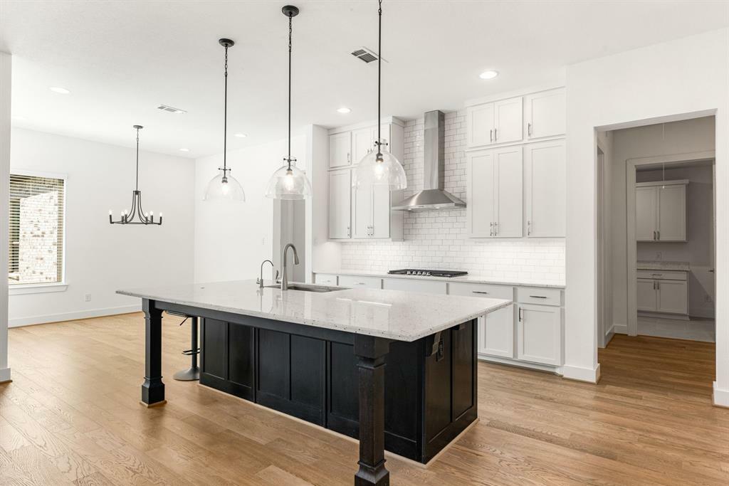 998 Briac Ln  Conroe TX 77301 photo