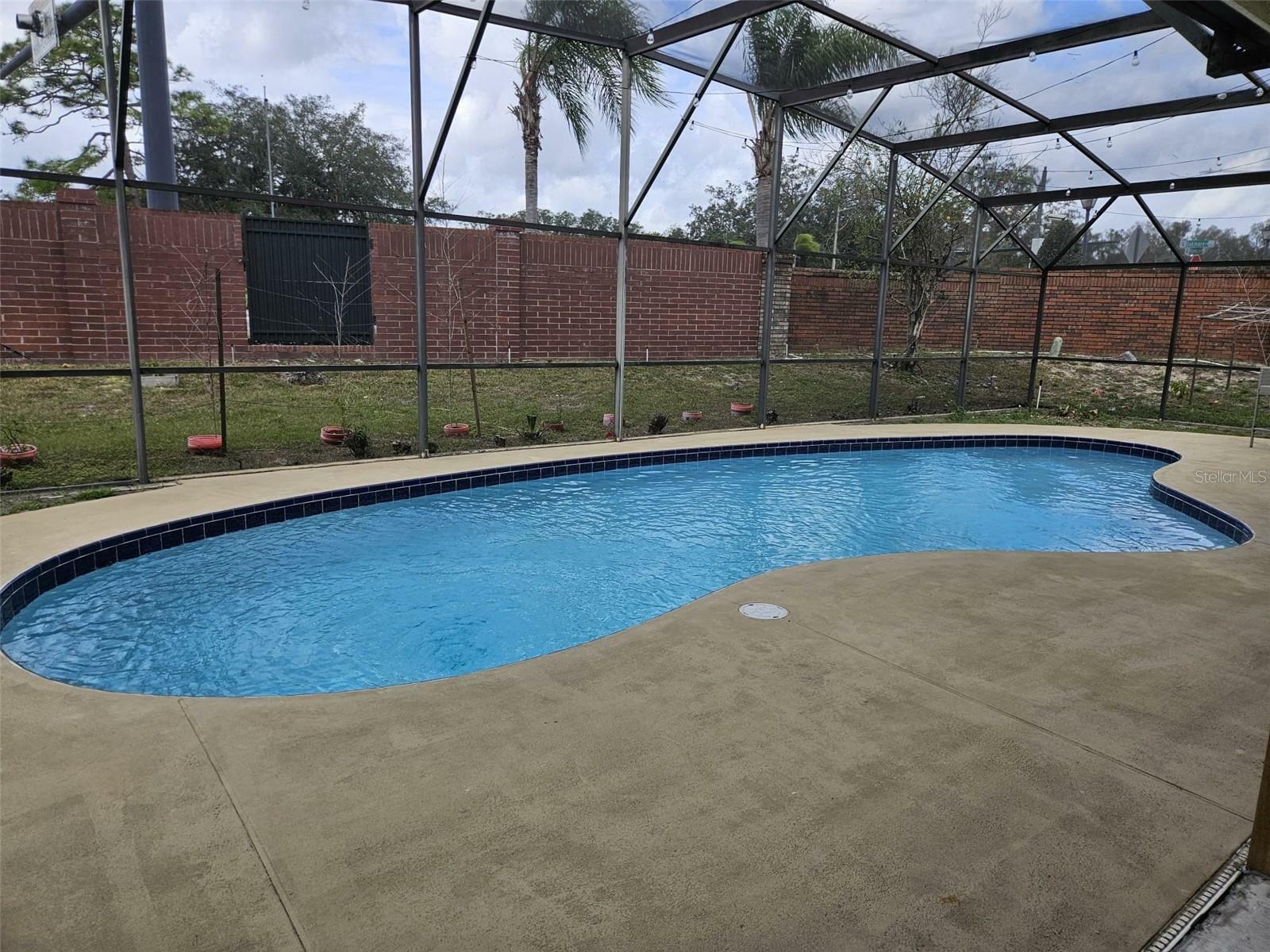 Property Photo:  6630 Abeydon Court  FL 32818 