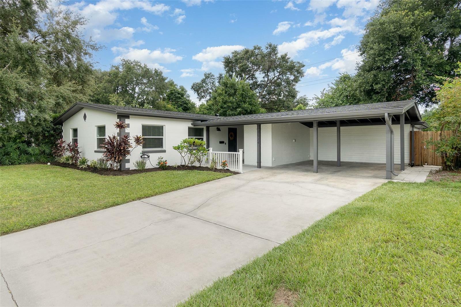 2524 Dellwood Drive  Orlando FL 32806 photo