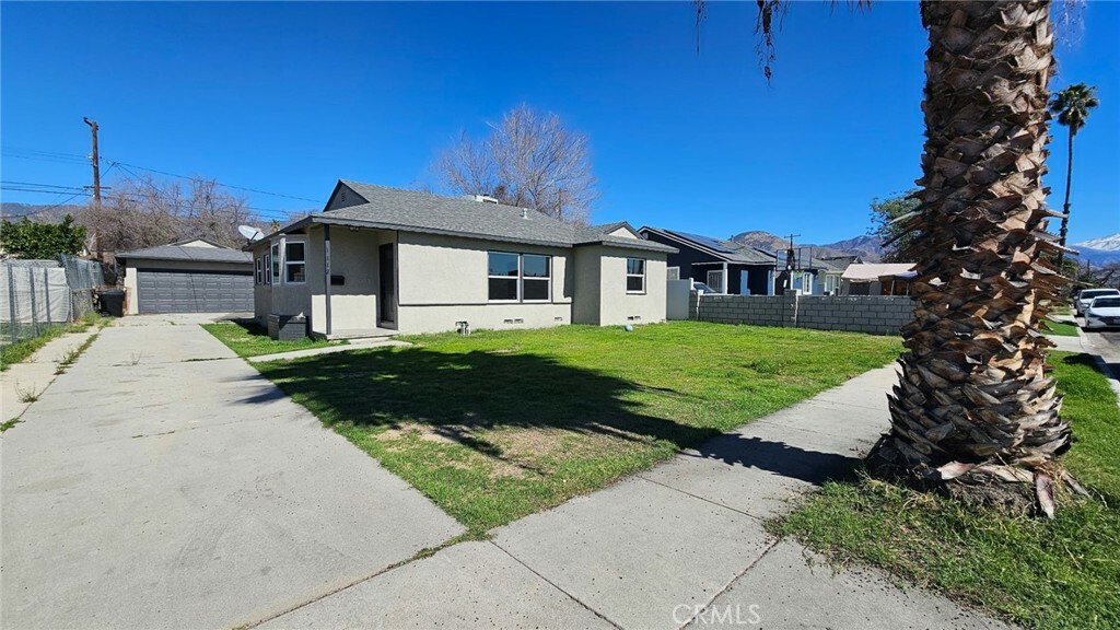Property Photo: 1112 E Mirada Road CA 92404