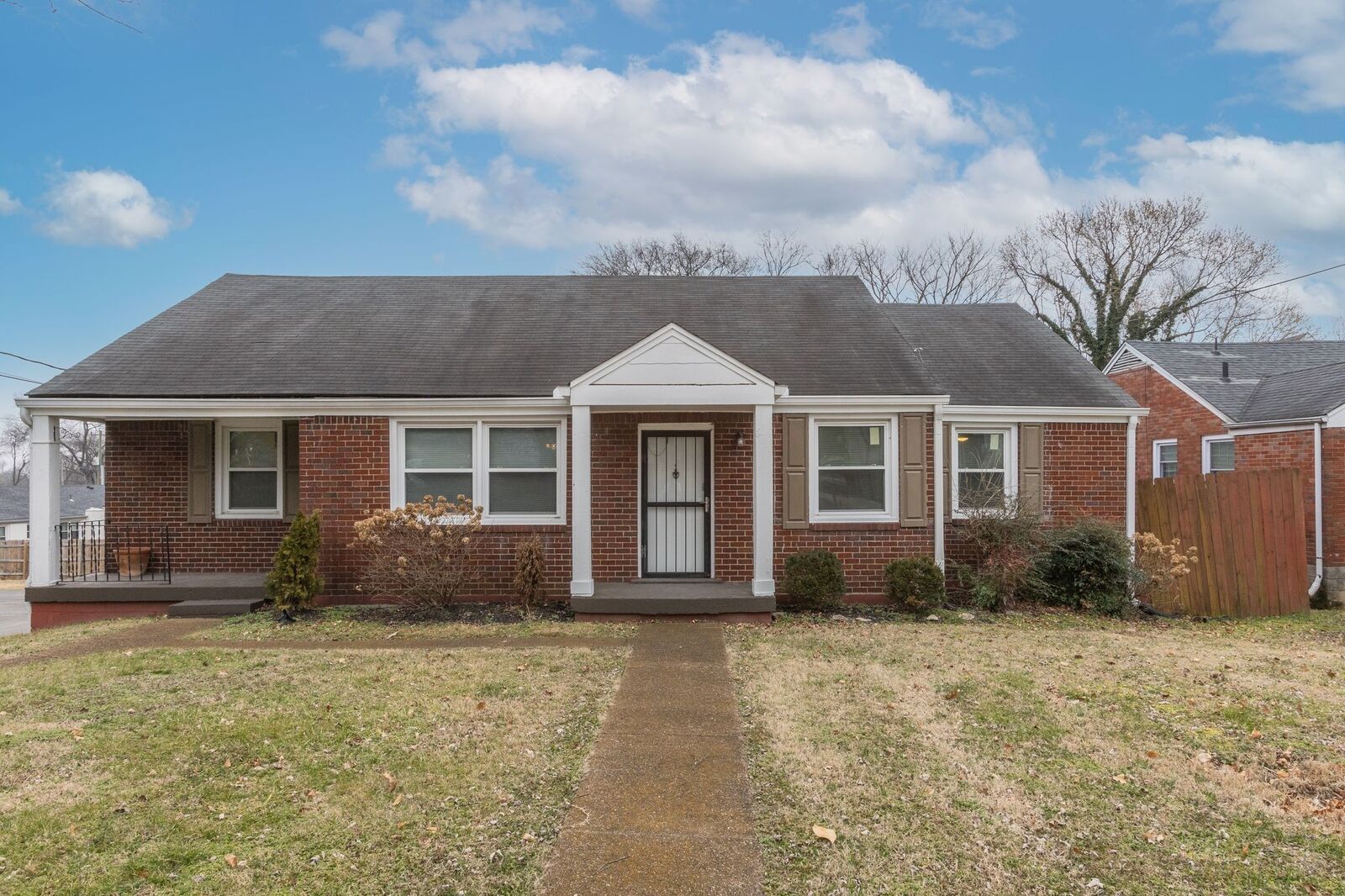 Property Photo:  2928 Scott Ave  TN 37216 