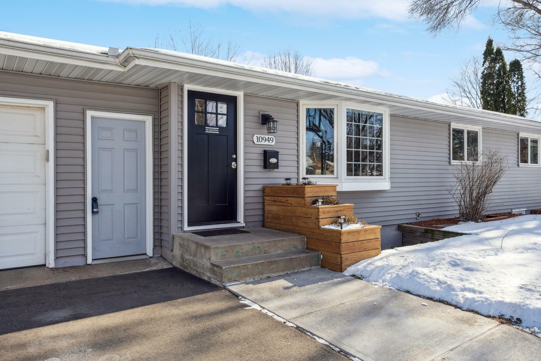 Property Photo:  10949 Washburn Avenue S  MN 55431 