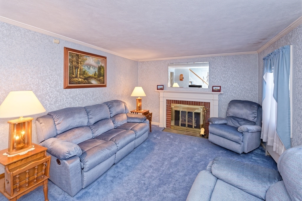 Property Photo:  17 Blackman Rd  MA 02021 