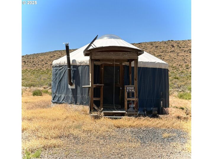 Property Photo:  49927 Shuffield Rd  OR 97640 